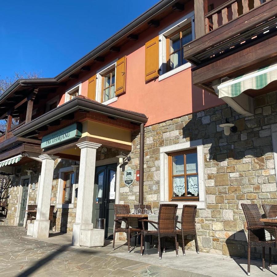Hotel Domacija Pri Damjanu Kozina Exterior foto